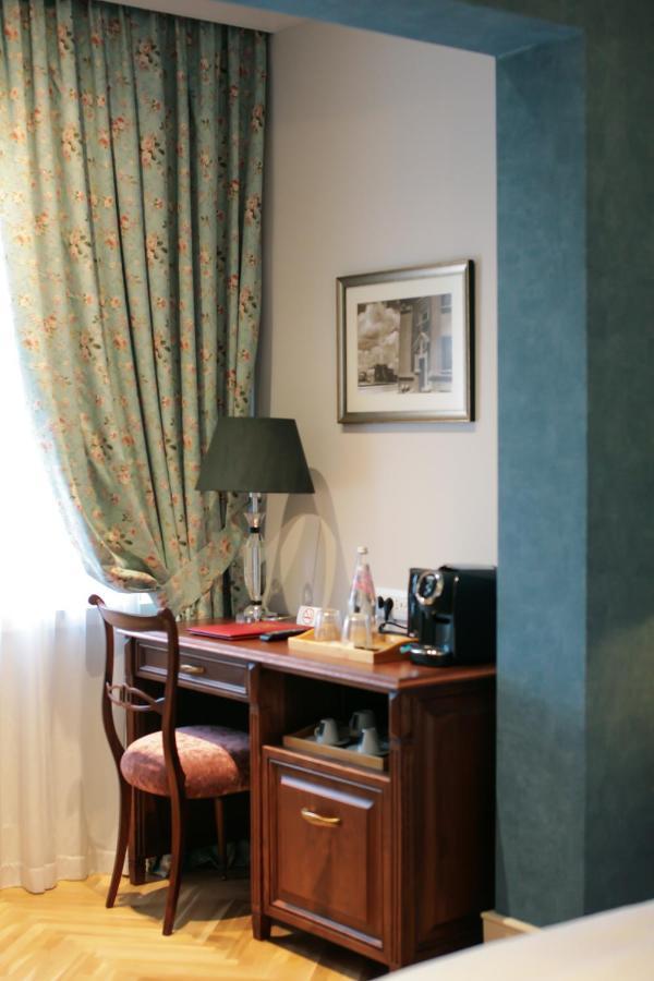 Ebel Boutique Hotel Tirana Bagian luar foto